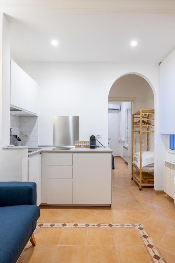 Elle Cavour Apartment โรม ภายนอก รูปภาพ