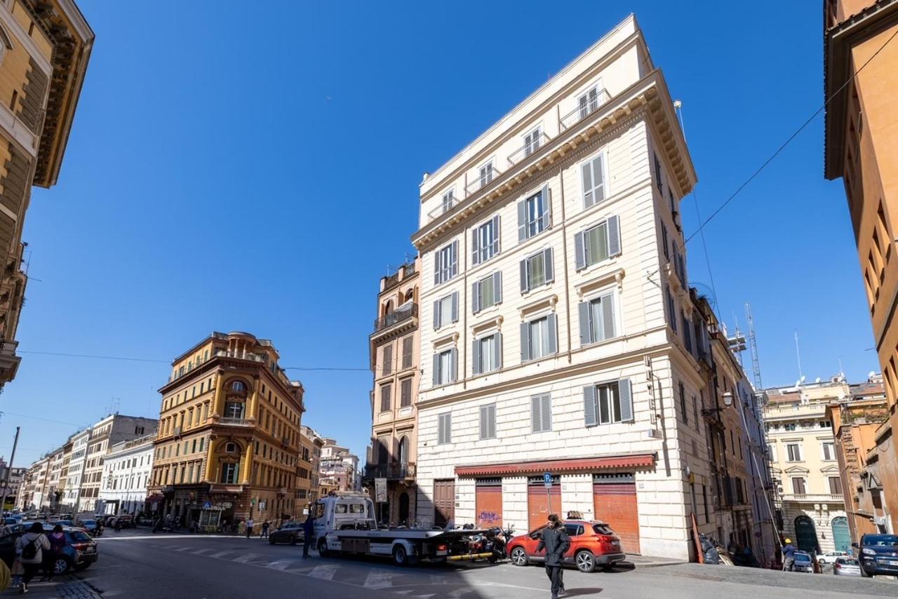Elle Cavour Apartment โรม ภายนอก รูปภาพ